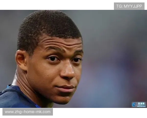 姆巴佩门前处理毫不犹豫